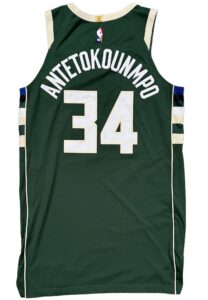 2017-18 Giannis Antetokounmpo Milwaukee Bucks Game-Used Jersey