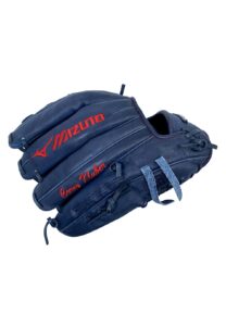 2017 Corey Kluber Cleveland Indians Game Issued & Signed Glove