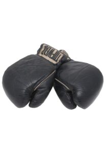 3/1/1978 Sugar Ray Leonard Fight Worn Gloves vs. Art McKnight