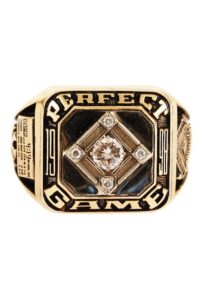 5/17/1998 New York Yankees Perfect Game Ring Presented By David Wells To Teammate Darryl Strawberry