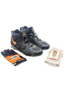 Barry Bonds San Francisco Giants Game-Used Cleats, Single Batting Glove & Wristband