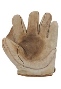 Circa 1890-1910 Spalding White Leather Crescent Padded Fielder’s Glove