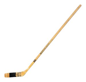 Circa 1970 Gordie Howe Game-Used/Issued Northland Custom Pro Stick