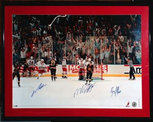 Framed 1994 Stanley Cup Victory at MSG 24 x 36 Photo Autographed by Messier, Leetch & Richter