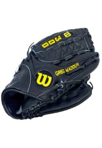 Greg Maddux Chicago Cubs “300” LE Glove