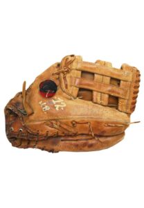 Juan Beniquez Game-Used & Autographed Glove