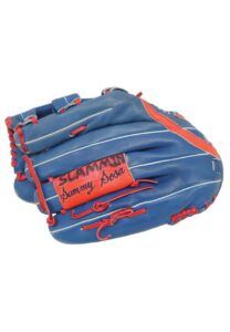 Sammy Sosa Chicago Cubs Game-Used Glove