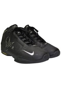 Tony Parker San Antonio Spurs Game-Used & Dual Autographed Sneakers