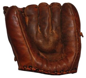 Vintage Mickey Mantle MM7 Store Model Glove