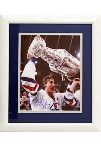 Wayne Gretzky Edmonton Oilers Autographed 8×10 Photo Framed Display