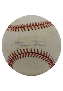 Willie Mays Single-Signed ONL Baseball