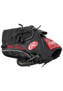 2006 Johan Santana Minnesota Twins Game-Used & Autographed Glove