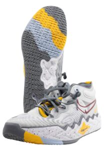 2022-23 Kevin Love Cleveland Cavaliers Game-Used Shoes